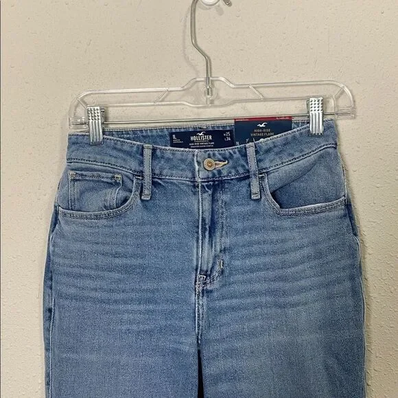 NWT High-Rise Vintage Flare Jeans | Y2K | Light Wash | Women's Size 1Long - Picture 9 of 16